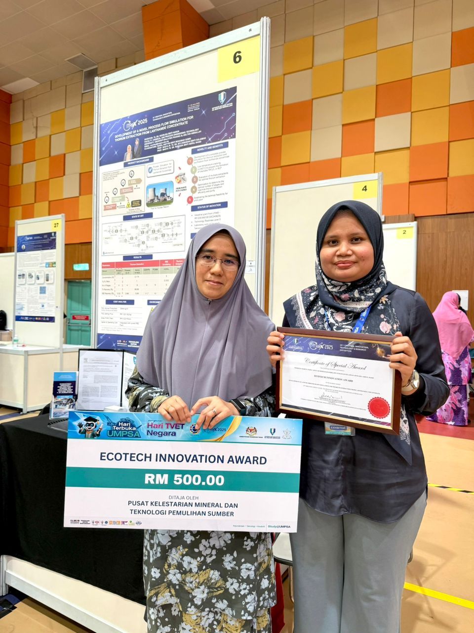 TS. DR. NOORLISA BANGUNKAN MODEL PENULENAN THORIUM SELAMAT DARIPADA SISA NADIR BUMI
